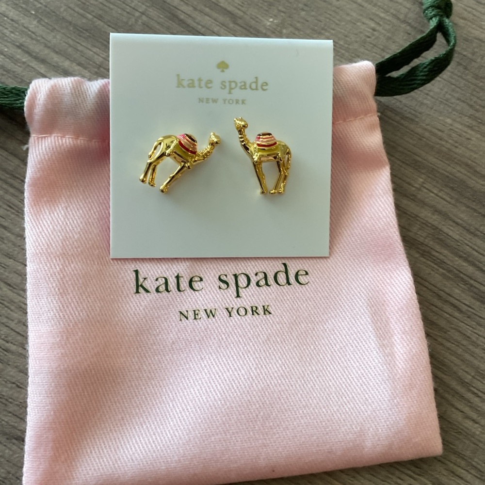 Kate Spade Camel Earrings NWOT with dust bag